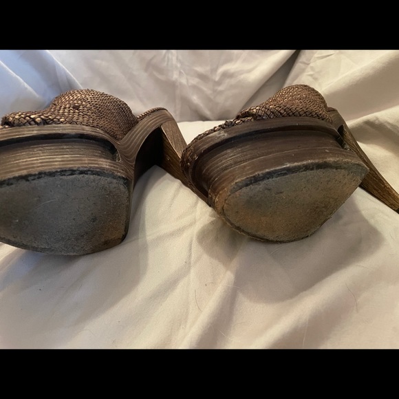 Elizabeth and James slide sandals - Picture 3 of 8